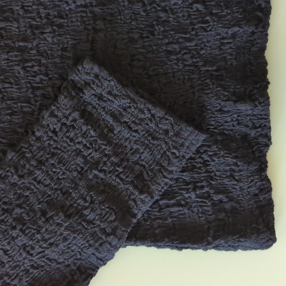 EUC Vince black crinkled black button down S - Picture 8 of 10